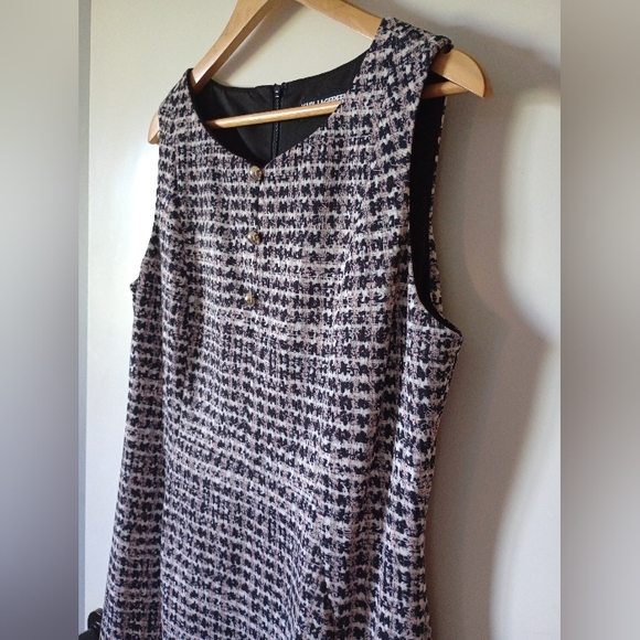Karl Lagerfeld Sleeveless Dress Size 14 - Picture 3 of 11